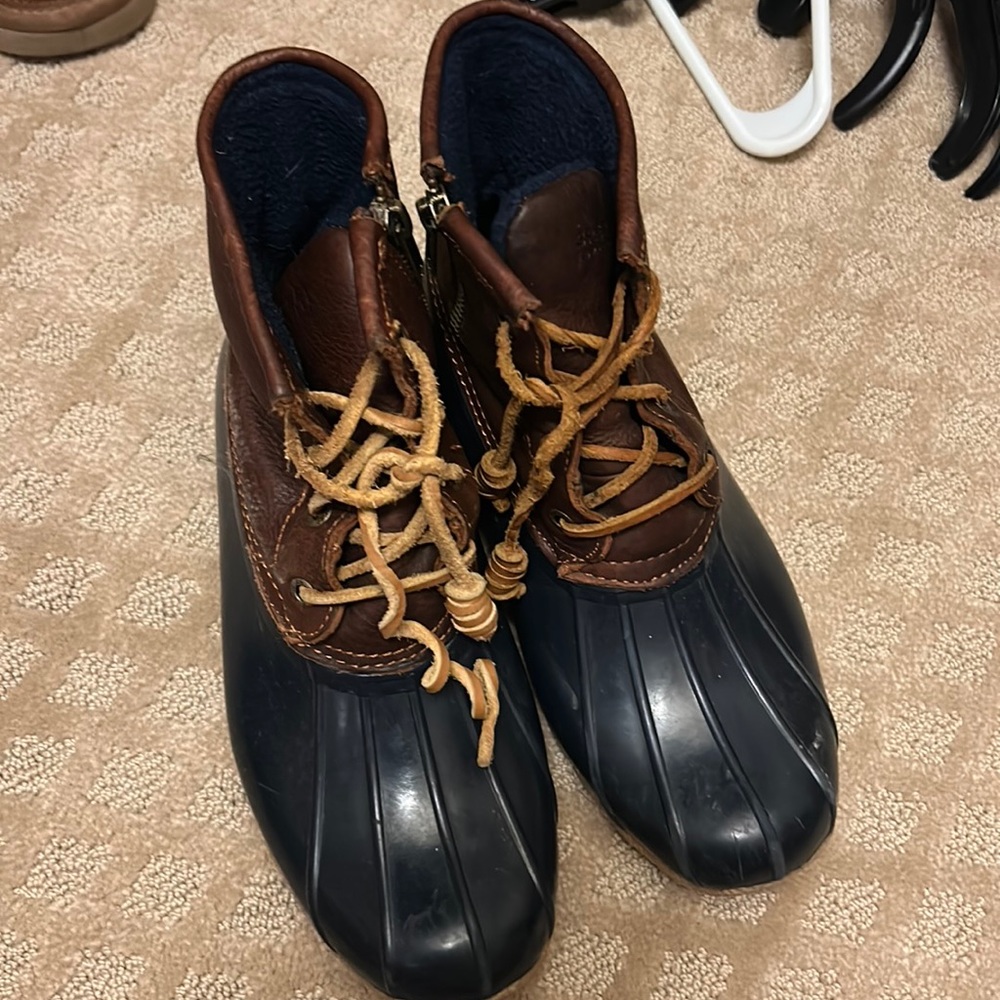 Sperry rain boots